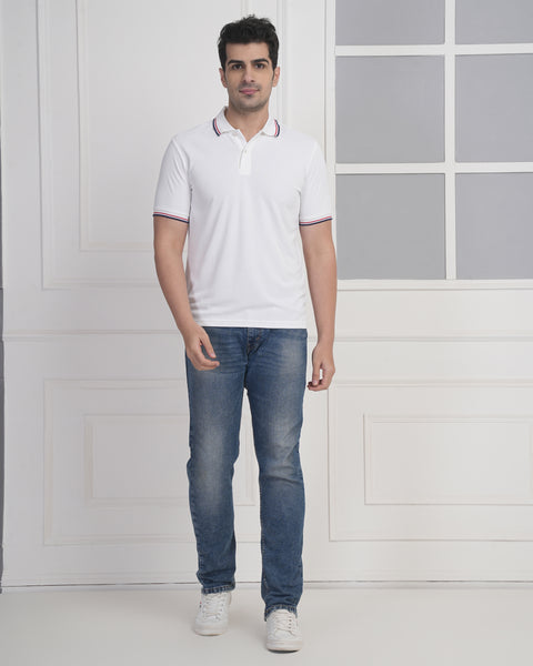 Men’s Stylish White Polo with Dual Tone Collar Finish