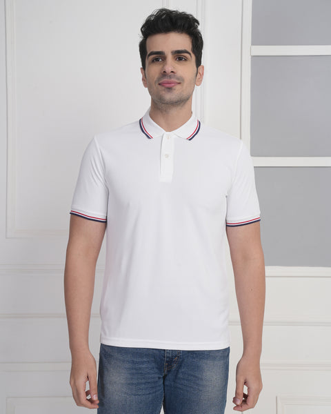 Men’s Stylish White Polo with Dual Tone Collar Finish