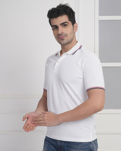 Men’s Stylish White Polo with Dual Tone Collar Finish