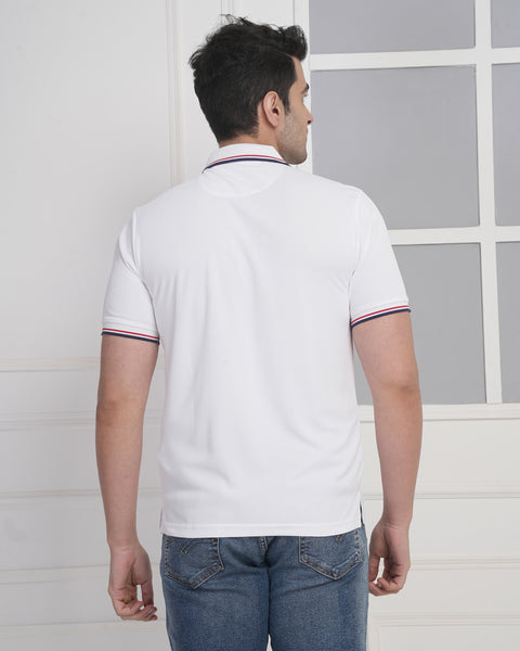 Men’s Stylish White Polo with Dual Tone Collar Finish